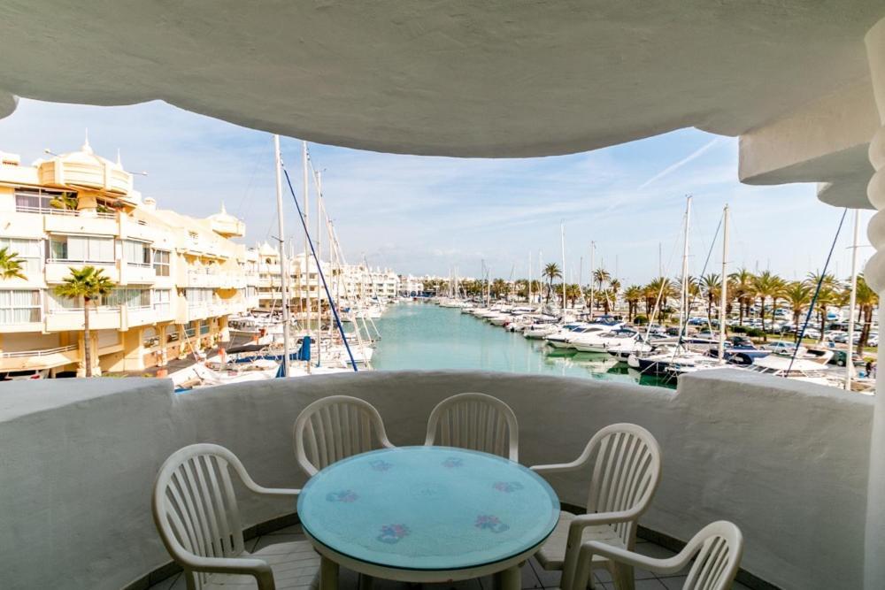 The Perfect Holiday Location Benalmádena Exteriör bild