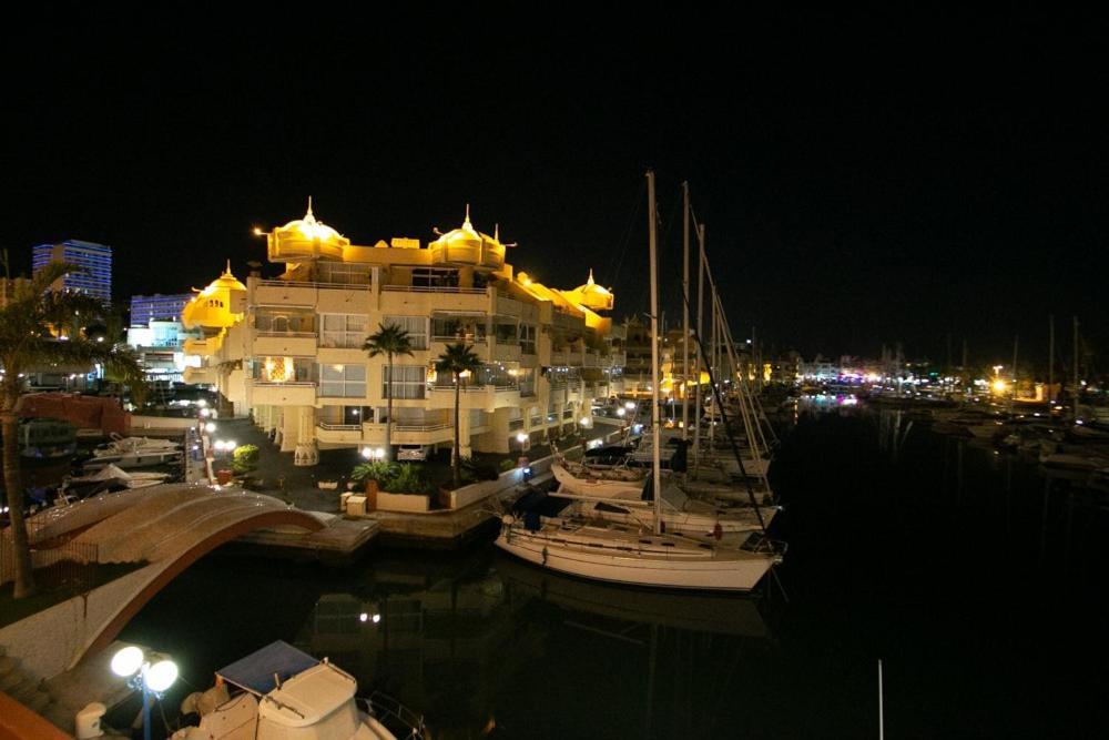 The Perfect Holiday Location Benalmádena Exteriör bild