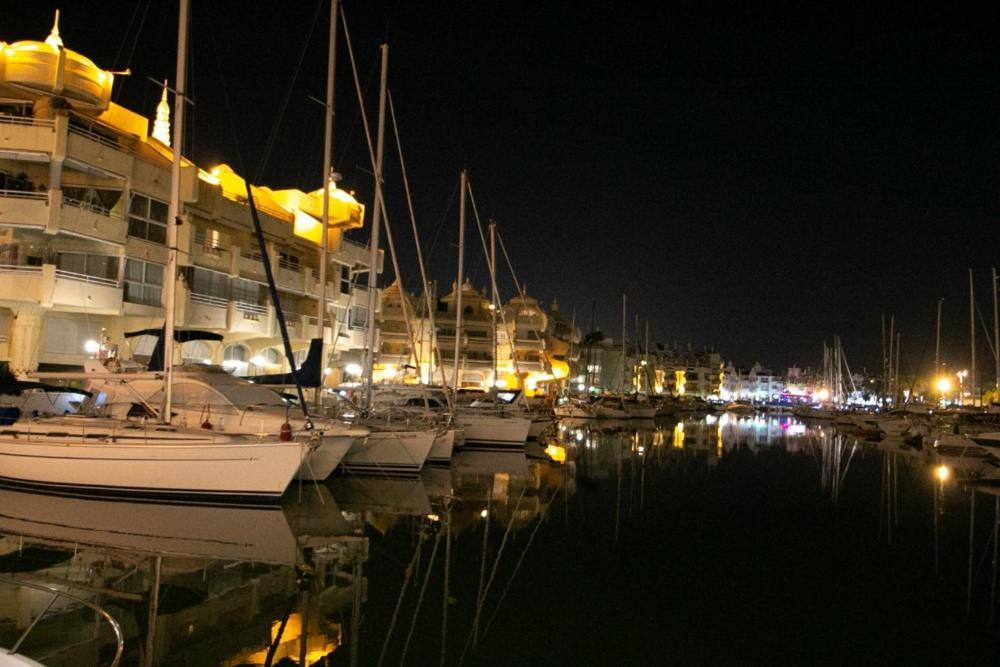 The Perfect Holiday Location Benalmádena Exteriör bild